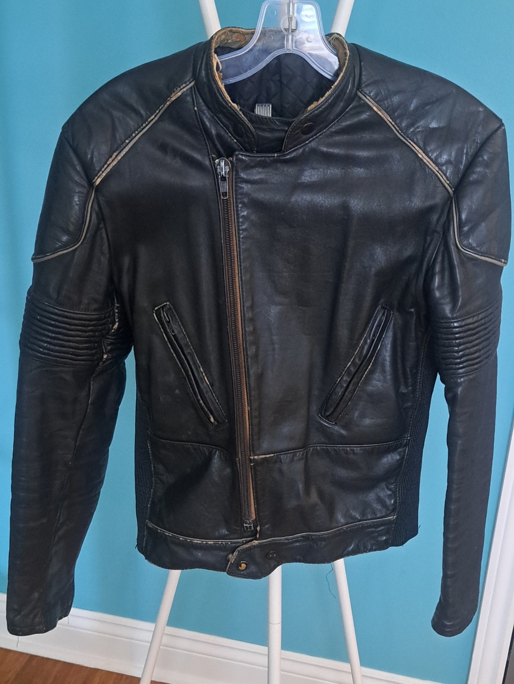 Men's Black Leather Motorcycle Jacket - Classic Biker Style